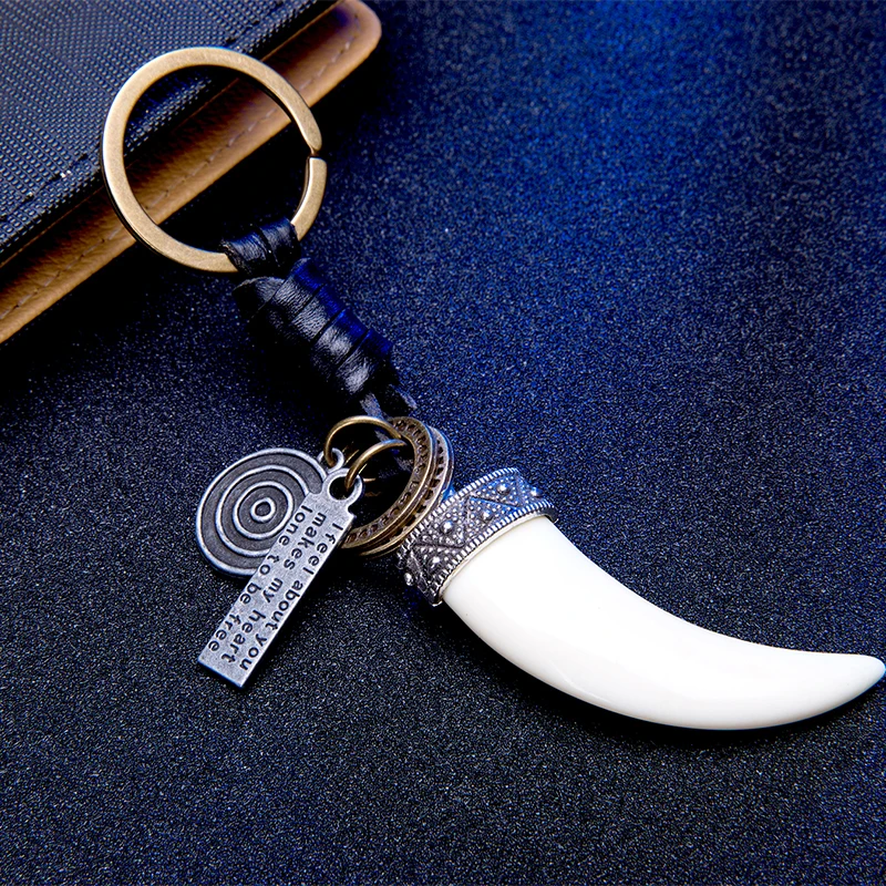 

Wild Wolf Animal Tooth Pendant Suspension Keychain Key Ring Chain For Car Keys Holder Bag Accessories Best Gift For Men
