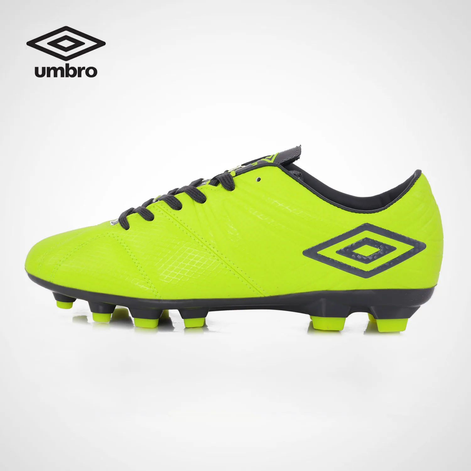 Buy Umbro 2018 New Men's Accerator Football Shoes