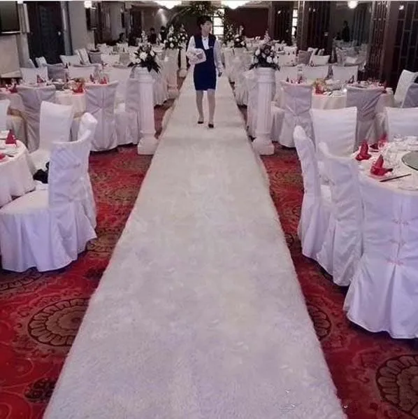 

New Arrival 2m Wide X 10 m/roll White Plush Wedding Carpet Aisle Runner For Holiday Party Decorations Supplies