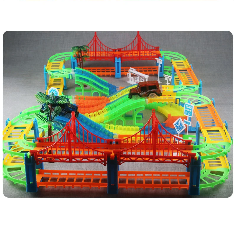 Популярный 28 марта карнавал шопинг фестиваль rc трек автомобиль детские игрушки светится в темноте игра в голову детская игрушка для мальчиков и девочек