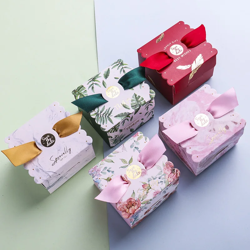 

50pcs/100pcs Wedding Gift Boxes Paper Cake Box Baby Shower Favor Boxes Candy Box With Ribbon