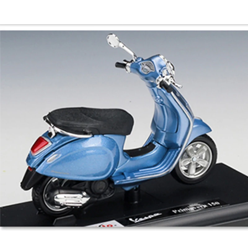Коллекция гибких вращающихся колес MAISTO 1:18 Vespa Primavera 150 из сплава| |