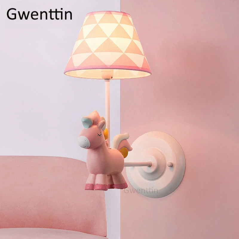 Unicorn light fitting Clearance