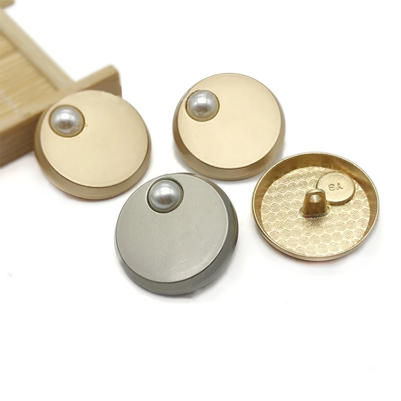 

10pcs/lot Gold Silver Color 30mm Metal Pearl Button For Coat Clothing DIY Decoration