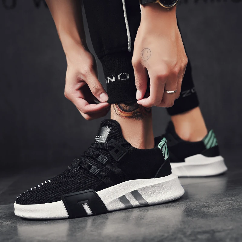  2018 fall outdoor hot sale walking flat running sports shoes for adult men lace-up male Brand sneak