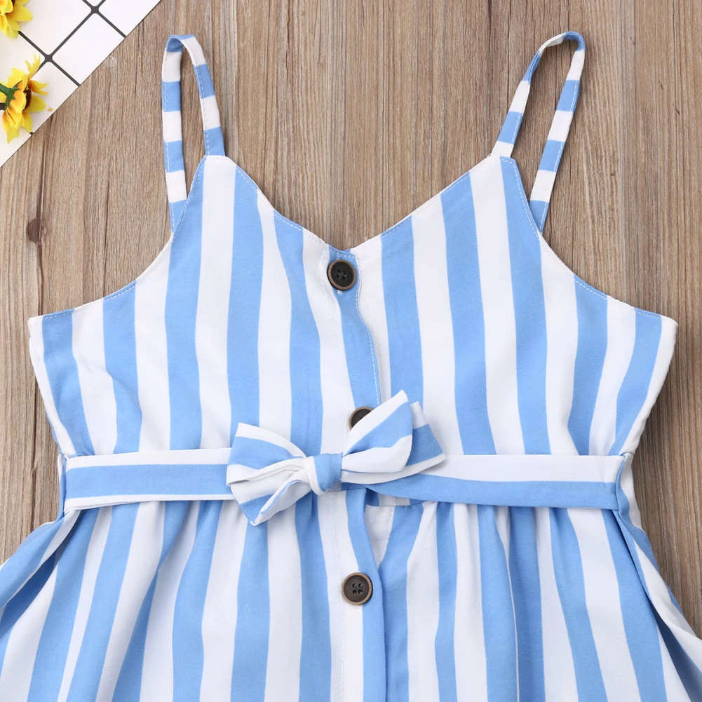 Детское Полосатое платье-комбинация для девочек пляжное платье с оборками и пуговицами одежда для маленьких девочек летний сарафан на ремне с бантом для девочек
