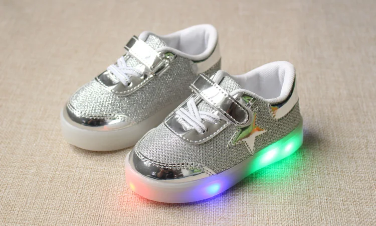 Розничная обувь со светом осень для маленьких мальчиков и девочек обувь Детские кроссовки со светящейся подошвой детские дышащие кроссовки молодых EU21-30 - Цвет: 02