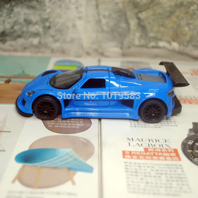 2010 Gumpert Apollo Sport blue (3)