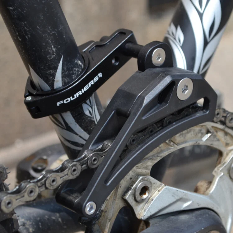 

FOURIERS FD002 BICYCLE BIKE Seat tube clamp chain guide With apd 34.9x31.8
