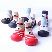 Коллекция года, весенне-осенние хлопковые нескользящие носки с рисунками для малышей Детские носки-тапочки для детей, обувь для маленьких девочек, детские носки