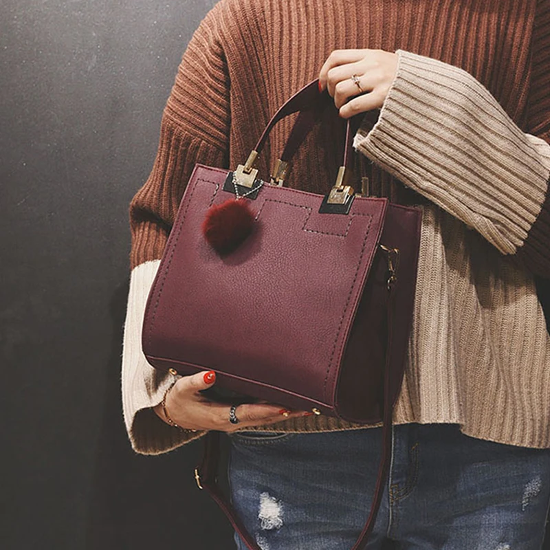 

New Women Casual Tote Bag Female Large Shoulder Messenger Bags High Quality PU Leather Handbag With Fur Ball Sac a main