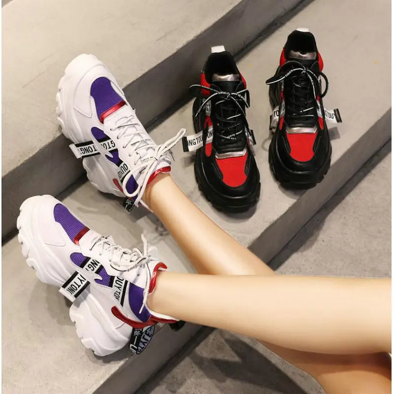 

QWEDF ventilation Sneakers woman breathable shoes white black outdoor sneakers woman lace-up platform jogging girl shoes B8-41