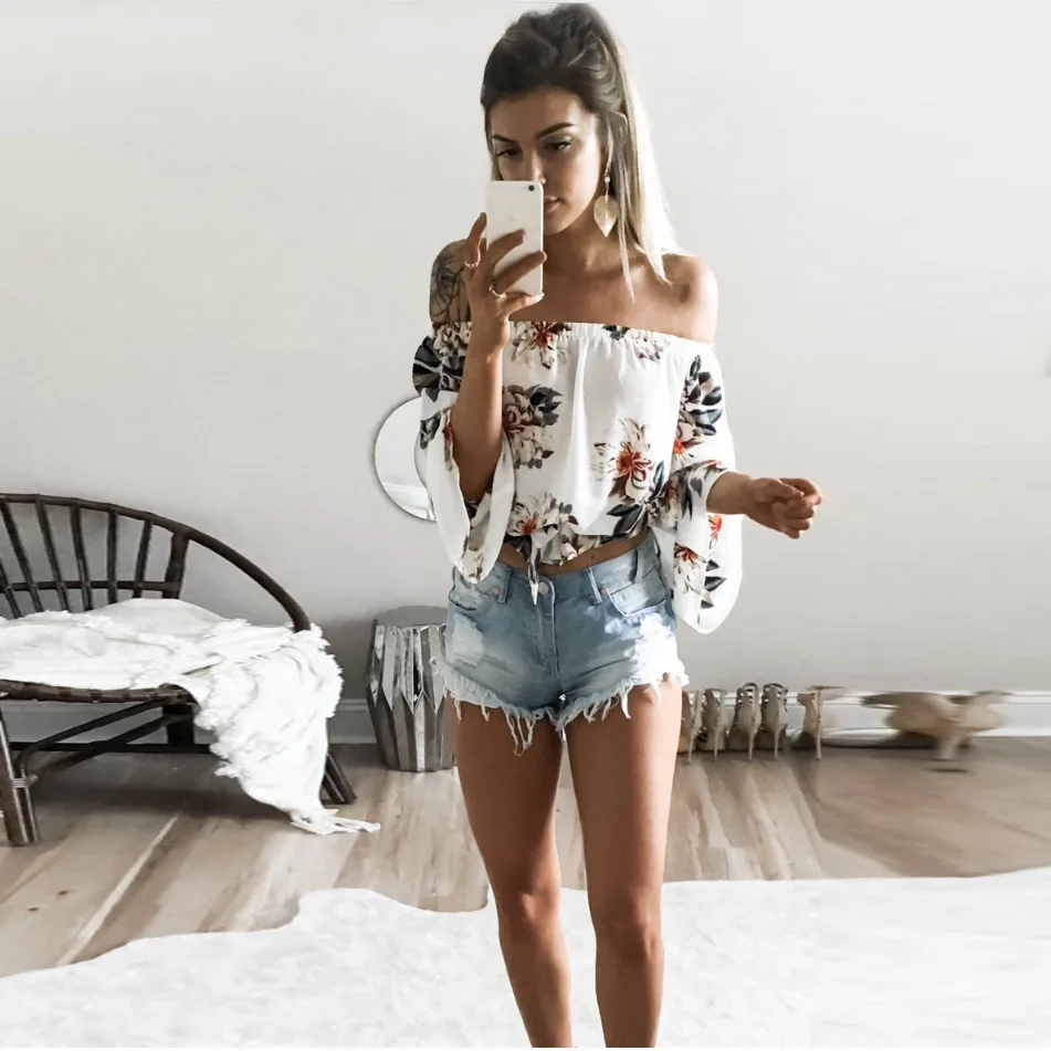 

2019 New Spring Fashion Cotton Three Quarter Flare Sleeve Plus size Top Casual Prairie Chic Printed slash Neck Women Clothing