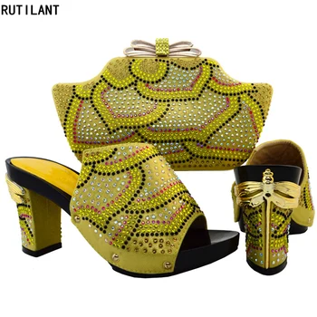 

New Arrival African Nigerian Shoes and Bag Set for Party In Women Nigerian Wedding Shoes and Bag Set Decorated with Rhinestone