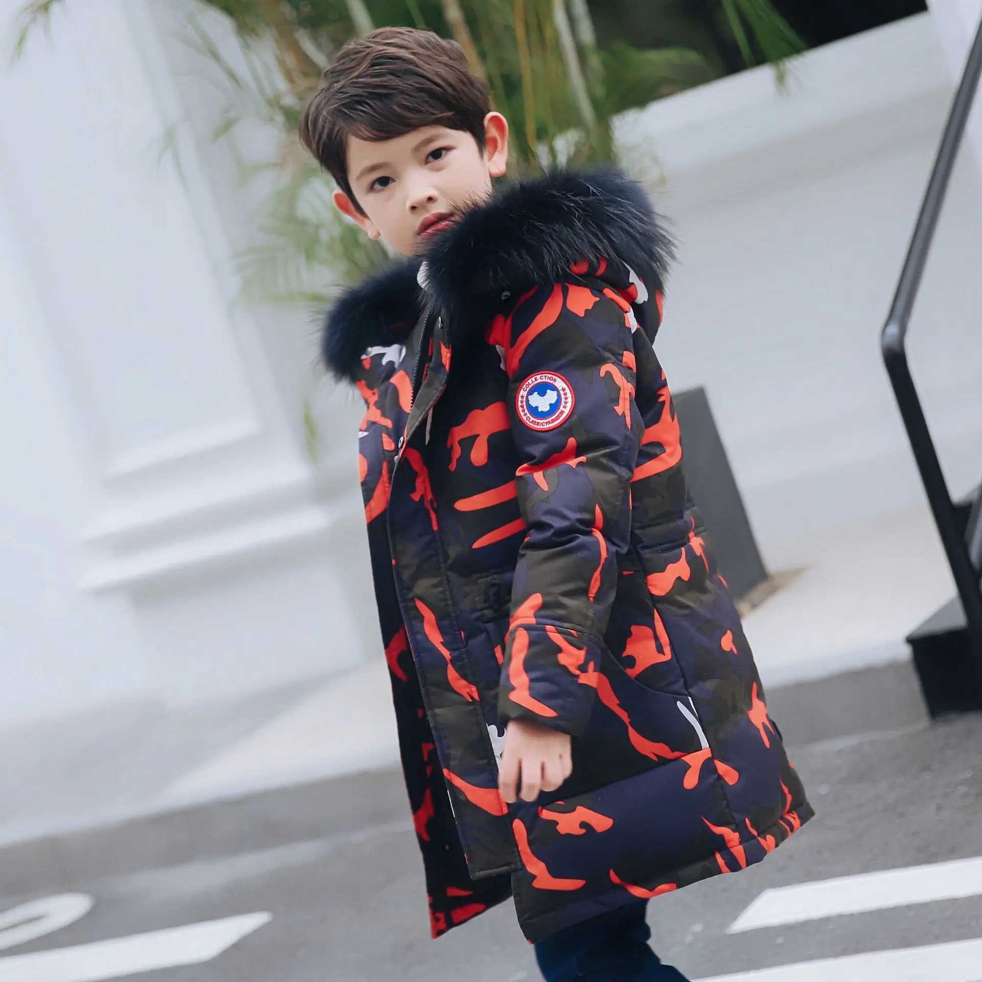 

Children's wear down jacket new Korean version of the boy's fashion long-sleeved thickening camouflage long boys coats winter