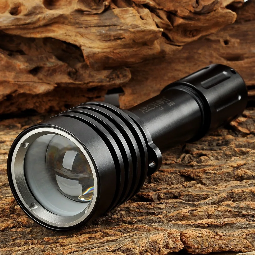 ARCHON D10U 3-Mode White Diving Flashlight Underwater Torch Waterproof white Light with XM-L U2 LED - Black (1 x 18650 Not inc) ARCHON D10U 3-Mode White Diving Flashlight Underwater Torch Waterproof white Light with XM-L U2 LED - Black (1 x 18650 Not inc)