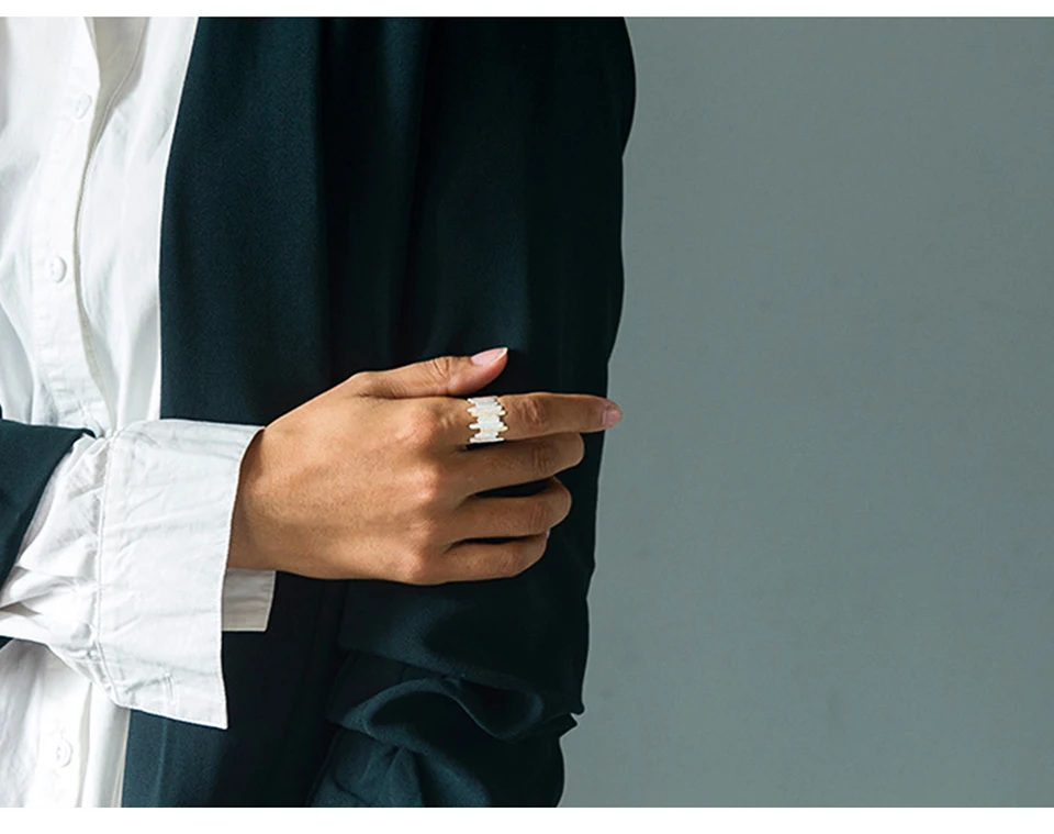 LFJD0113-Parallel-Lines-Rings_14