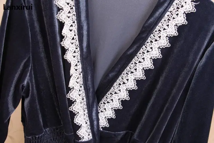 9262906999_237081398