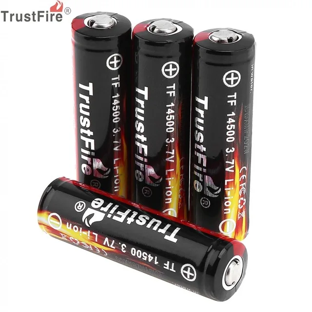 

4pcs 14500 900mAh Rechargeable Battery with Protected PCB for LED Flashlights / Headlamps