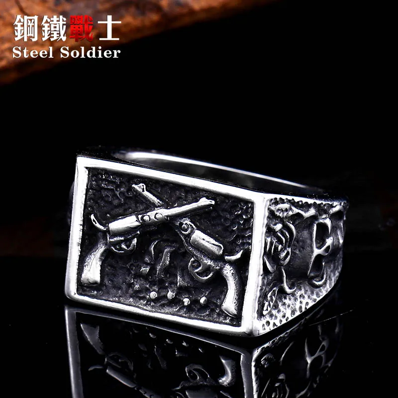 

Steel soldier double guns design ring funny stainless steel men roar power and hot sale for Asia jewelry as gift