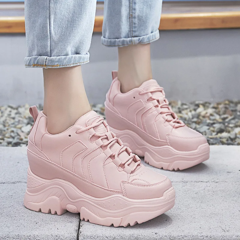 

Woman Flat platform casual sneaker shoes hidden heel fashion Girl lace up height increasing Vulcanized pink platform shoes ME-43