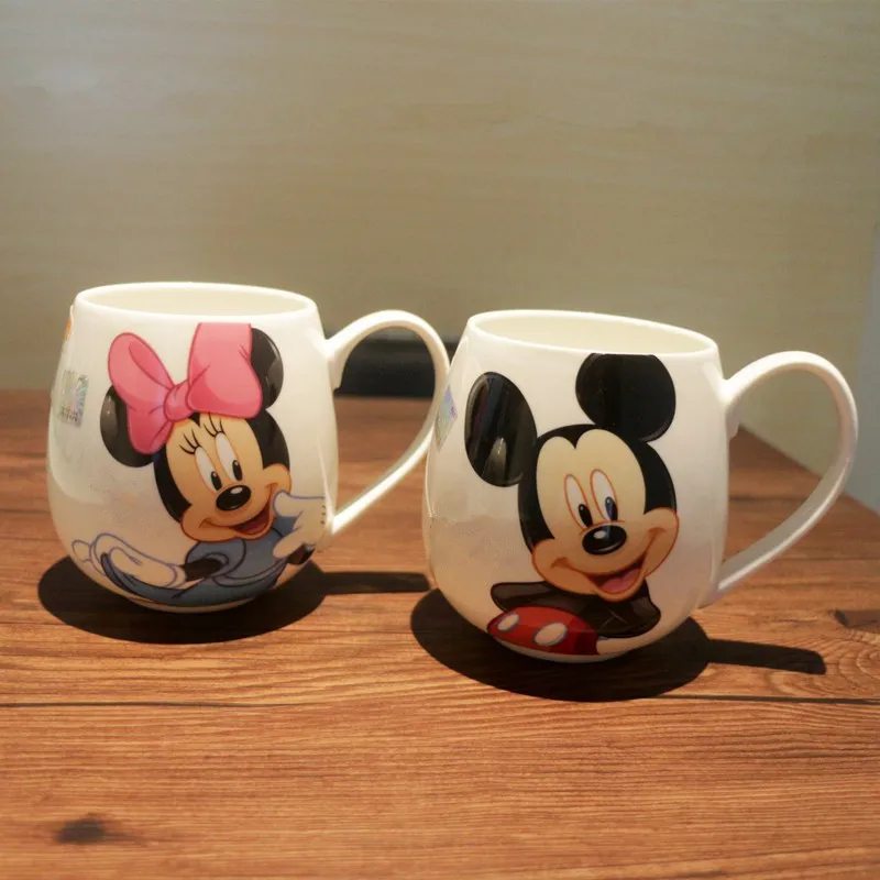 

2pcs/Lot Cartoon Couples Mug Mickey Minnie Ceramic Cups Milk 360ml Creative Coffee Water Cup Cute Breakfast Cup Xmas Gift