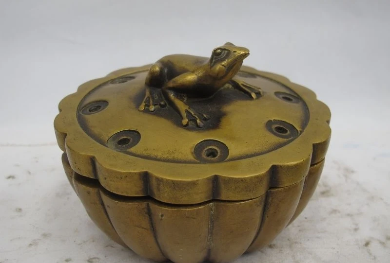 

Tibet Folk Buddhism Bronze Copper Lotus root Toad Frog Incense Burner Censer a 0518