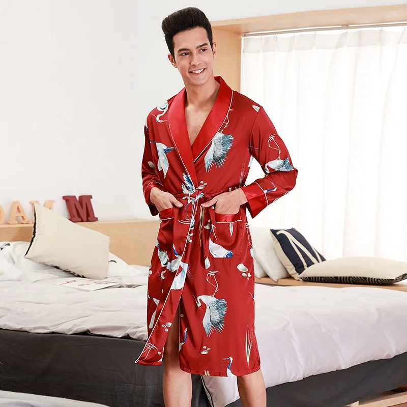 

2019 new spring and summer Kimono Male Man Silk Robe Bathrobe Mens 9724
