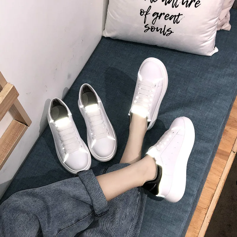 Светоотражающие белые туфли женский весна корейский стиль толстая подошва студент белые туфли