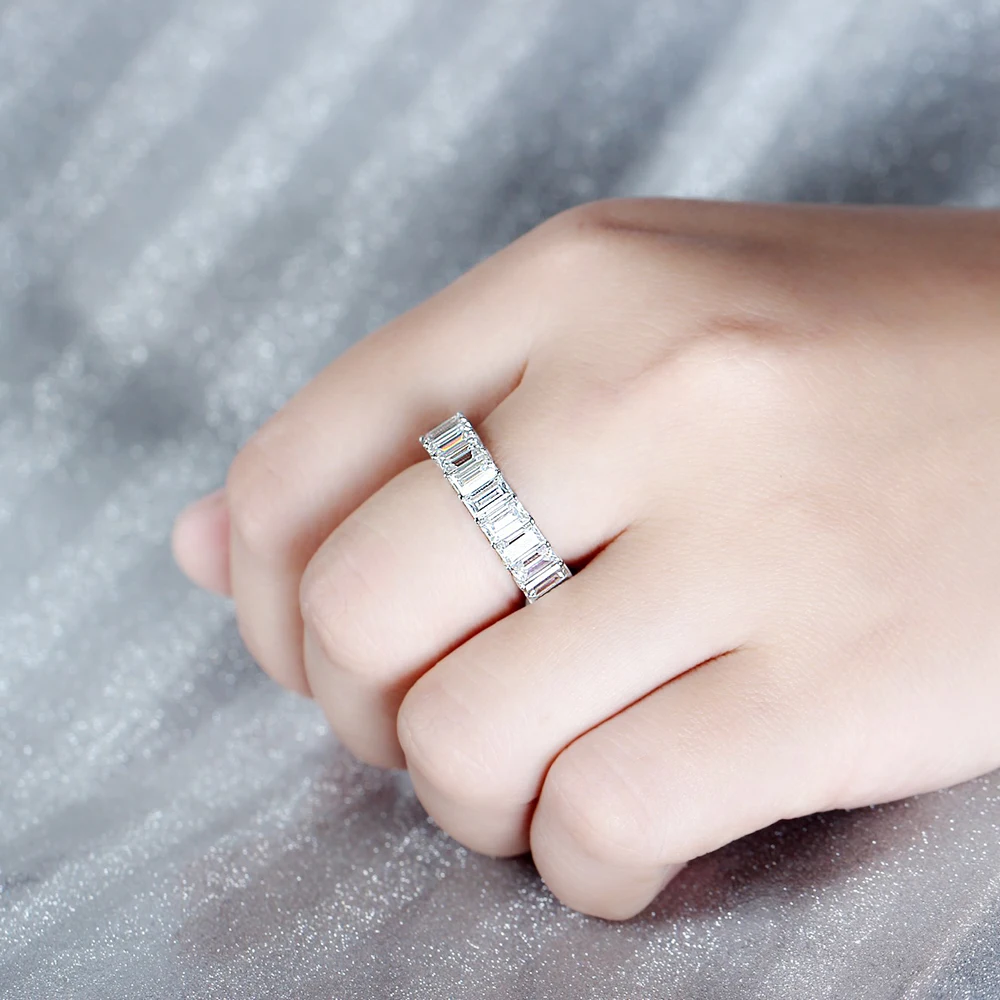 Обручальное кольцо из белого золота 18 К с изумрудом, 3X5 мм, FG, цветной изумруд, для женщин