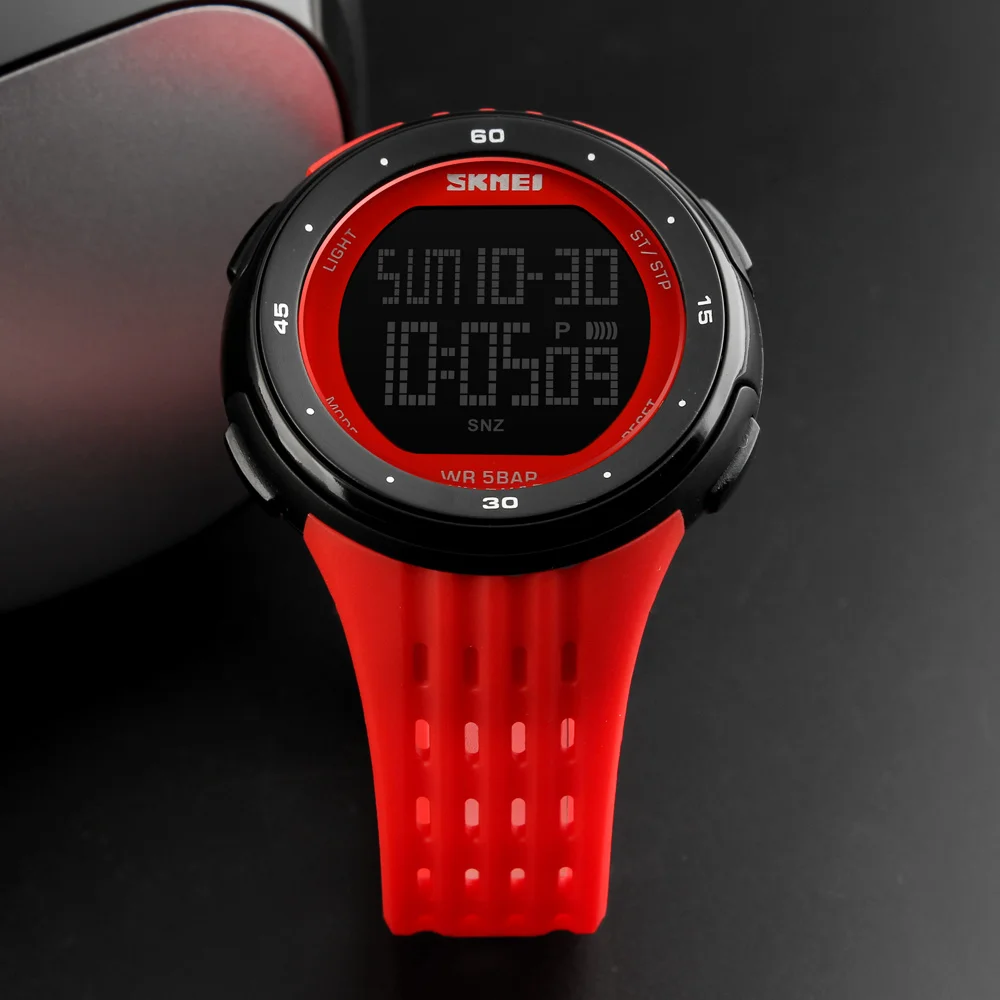 

Skmei Famous Brand LED Digital Watch Men Multifunction Waterproof Outdoor Sports Watches Mens Military Watch Relogio Masculino
