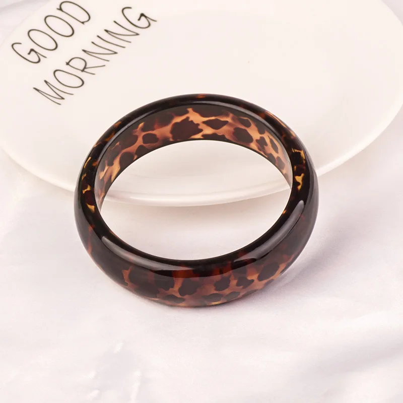 Vintage Fashion Resin Cuff Bracelets Bangles for Women Leopard Print Acrylic Wide Geometric Bracelets For Girl Charm Jewelry (5) - 