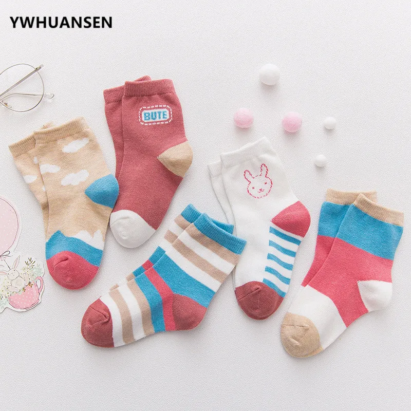 YWHUANSEN/5 пар/лот, от 1 до 12 лет, Осень-зима, Детские удобные хлопковые носки короткие цветные носки с животными для девочек и мальчиков - Цвет: 1