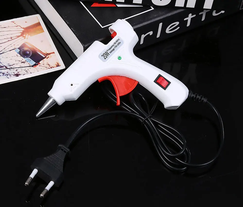 клеевой пистолет xl-e20w. термопистолет 2. клеевой пистолет (20 вт, 7 мм, 2 стержня, работа от сети) китай. клеевой пистолет спец бпк-60. термоклеевой пистолет prg 200 fubag.