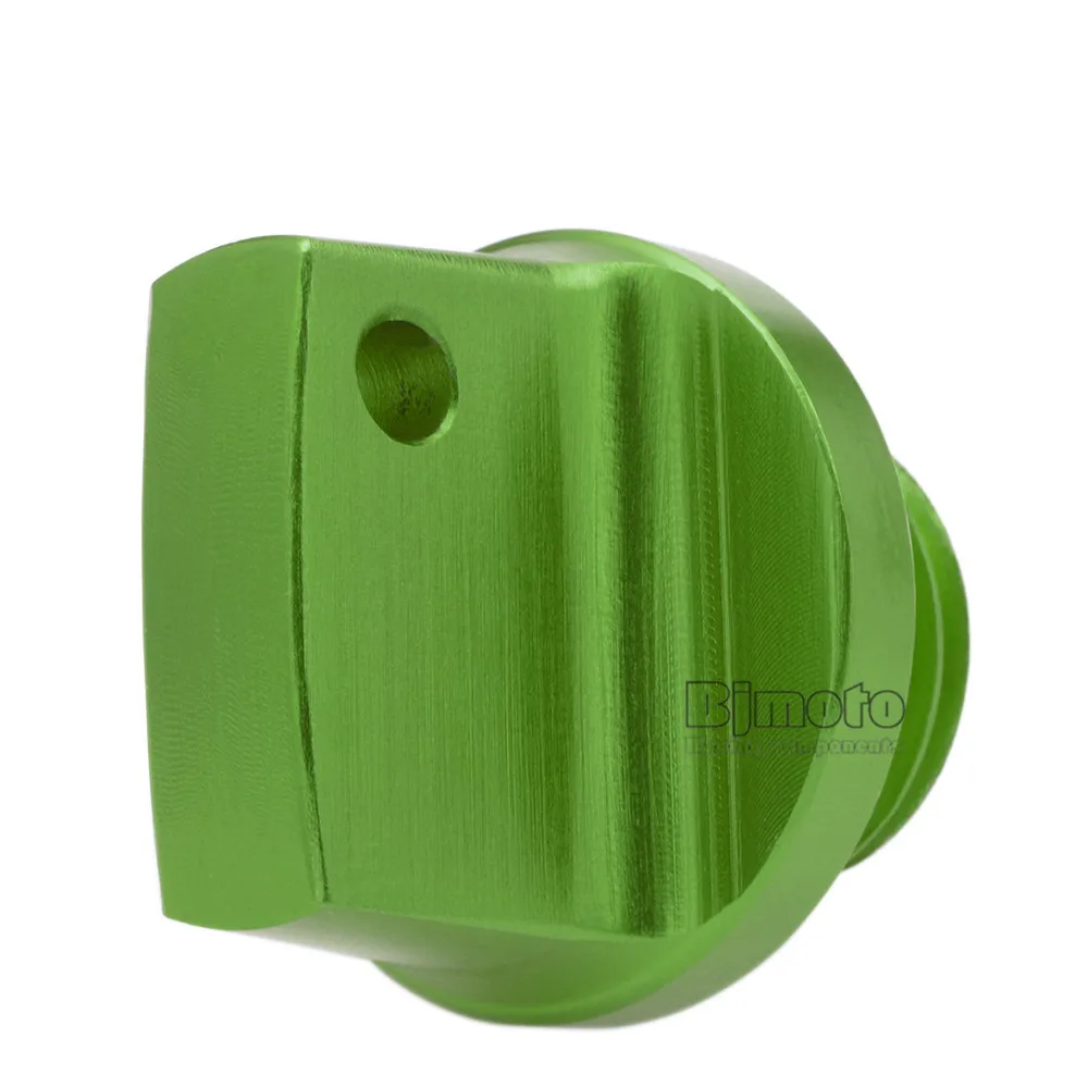 Engine Oil Plug M20  (7)