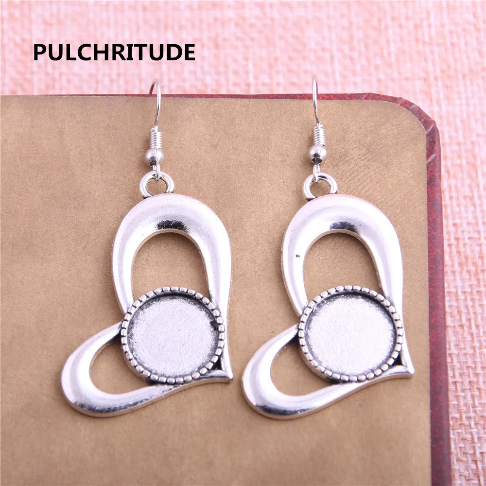 

PULCHRITUDE 10PCS Fit 14mm Dia Alloy Antique Silver Heart Round Cabochon Setting Earring Base Fit For Dangle Earring DIY T0628