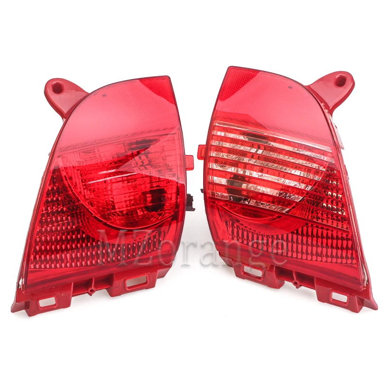  OMDHATU Feux Arrières Auto Pour Peugeot 3008 4008 P84 Pour  Citroën C5 YL00528980 Pare-chocs Arrière Antibrouillard Réflecteur Feu Stop  Feu Stop YL00528880 Feux Arrière (Color : Left and Right)