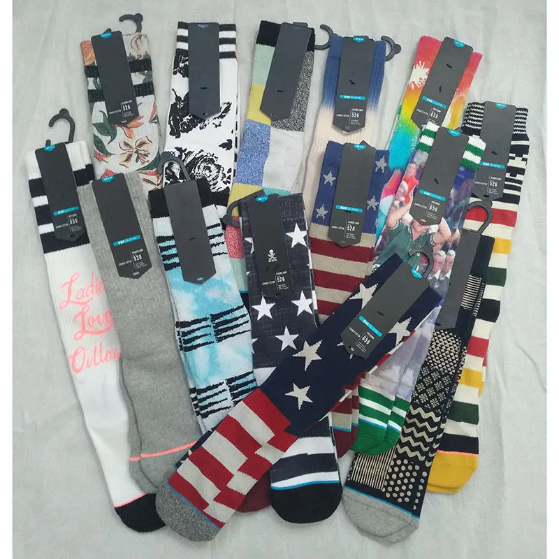 الجوارب لوح التزلج جورب الرجال كرة السلة ضغط الجوارب للرجال وظيفة الرياضة Meias الملونة في الهواء الطلق الرياضة جورب الجملة 6 أزواج الجوارب لوح التزلج جورب الرجال كرة السلة ضغط الجوارب للرجال وظيفة الرياضة Meias الملونة في الهواء الطلق الرياضة جورب الجملة 6 أزواج