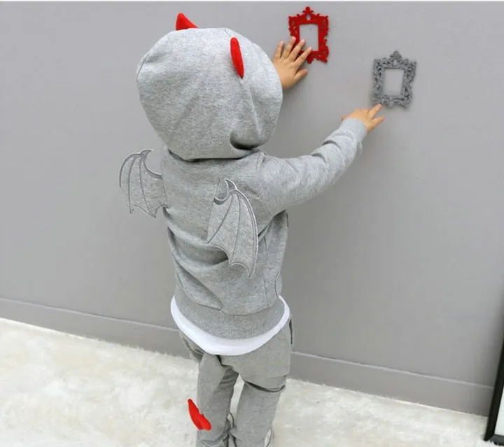 

2022 New kids clothes sets Cartoon little devil Monster Bat 3D Stereo wing baby boy sport suit Halloween gifts children clothins