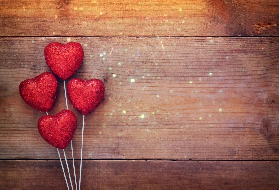 

Laeacco Photo Backdrops Old Wooden Board Love Heart Baby Newborn Portrait Photography Backgrounds Photo Studio