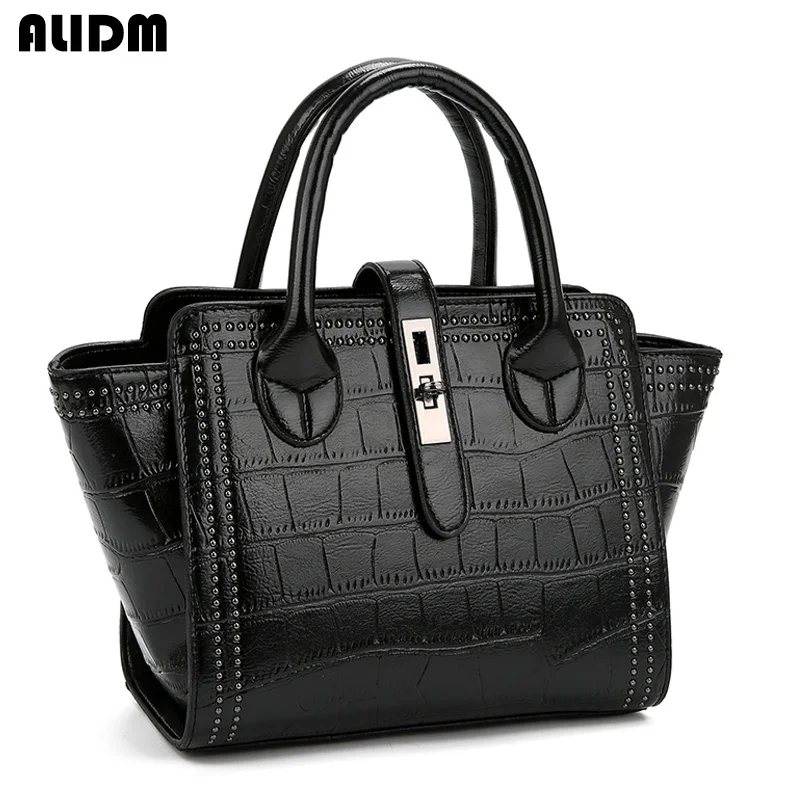 

Famous Brand Women Alligator Tote Bags Female Rivet Handbag Ladies Luxury Pu Leather Trapeze Crossbody Bag Small Bolsas Feminina