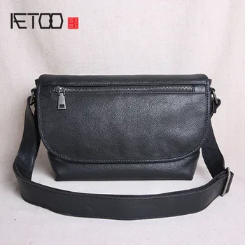 

AETOO Original leather men's shoulder bag 2020 new vintage Messenger bag casual student messenger bag leather men's bag