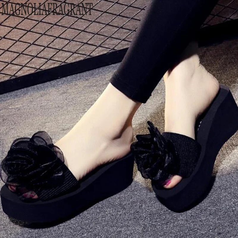 

2019 Hand-stitched flowers women's shoes simple wedge sandals casual comfortable beach shoes summer new slippers mm378