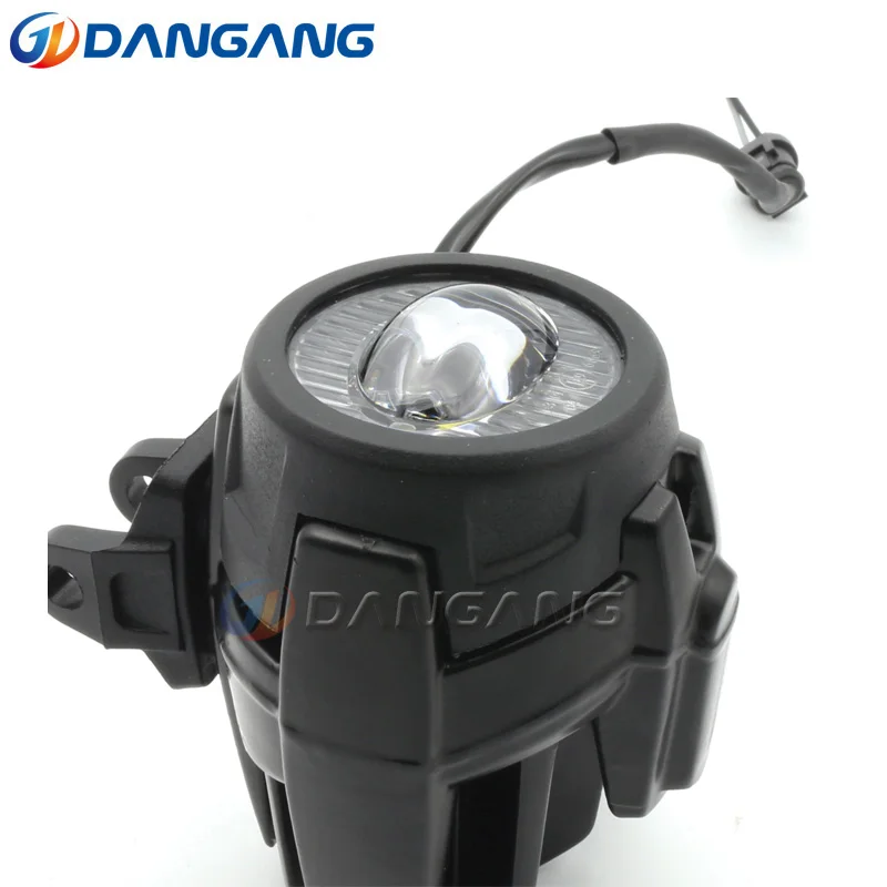  2Pcs Universal Motorcycle LED Driving Fog Spot Light spotlight headlight For Ducati Honda for BMW K - 32796476076