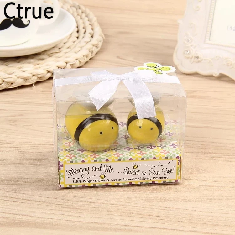 

10sets=20pcs cute bee Salt and Pepper Shaker with gift box wedding favors and gift wedding souvenirs wedding decoration