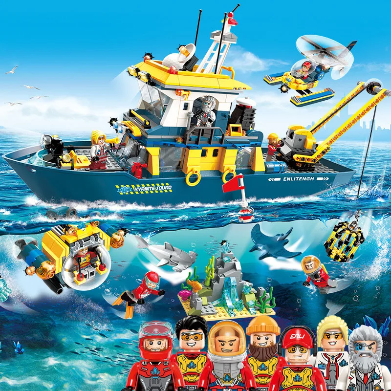

Legoing Enlighten City Diving Spar Shark Mining Delta Command Ship Boat 807pcs Building Blocks Brick Toys For Children Birthday