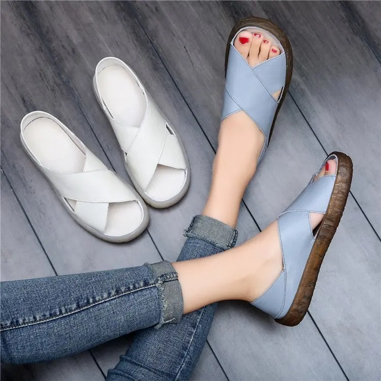 

Women Sandals 2019 Summer New Flat Heel Soft Leather Sandals for Lady Solid Color Soft Sole White Sandal All Match Slip on Shoes