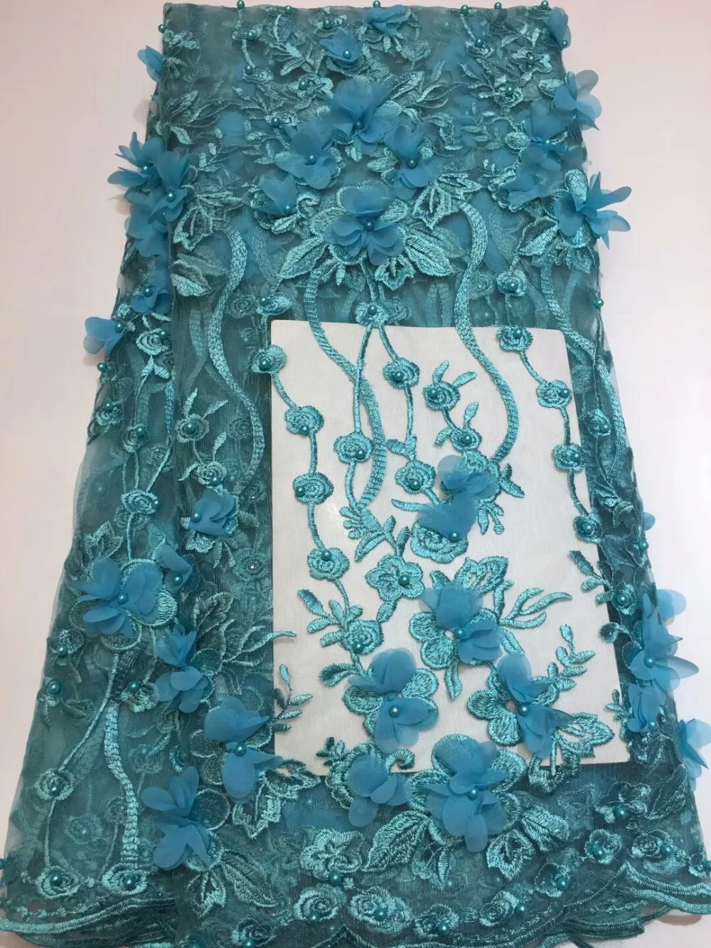 

High Quality Nigerian 3D Wedding Lace Fabric green Latest African Laces 2018 French Net Lace Fabric With Beads for Dress(ZX-0-18