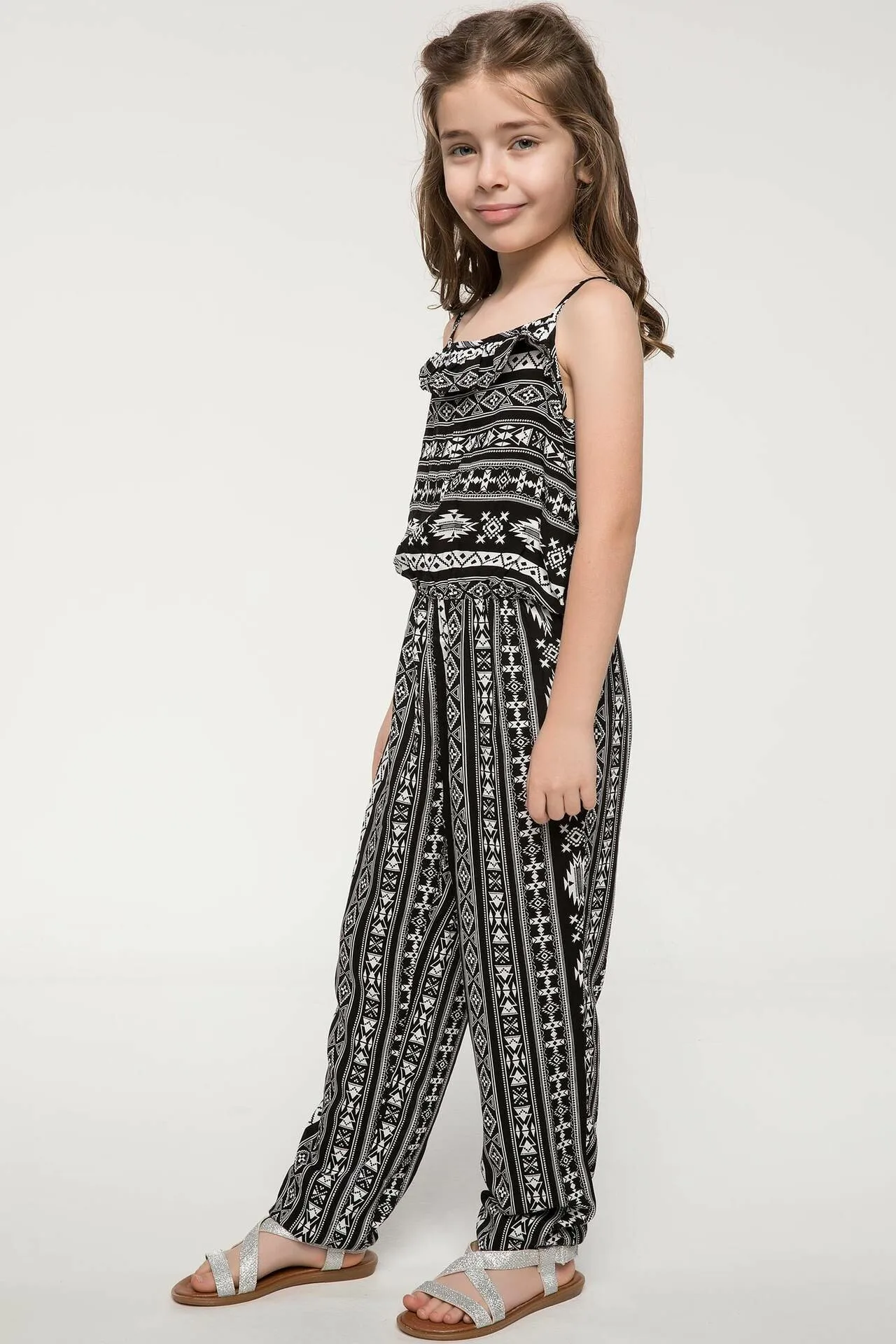 

DeFacto Summer Black Print Pattern Girl Elastic Overall Jump Suit Strap Suspender Trousers for Kids J4150A618HSBK57