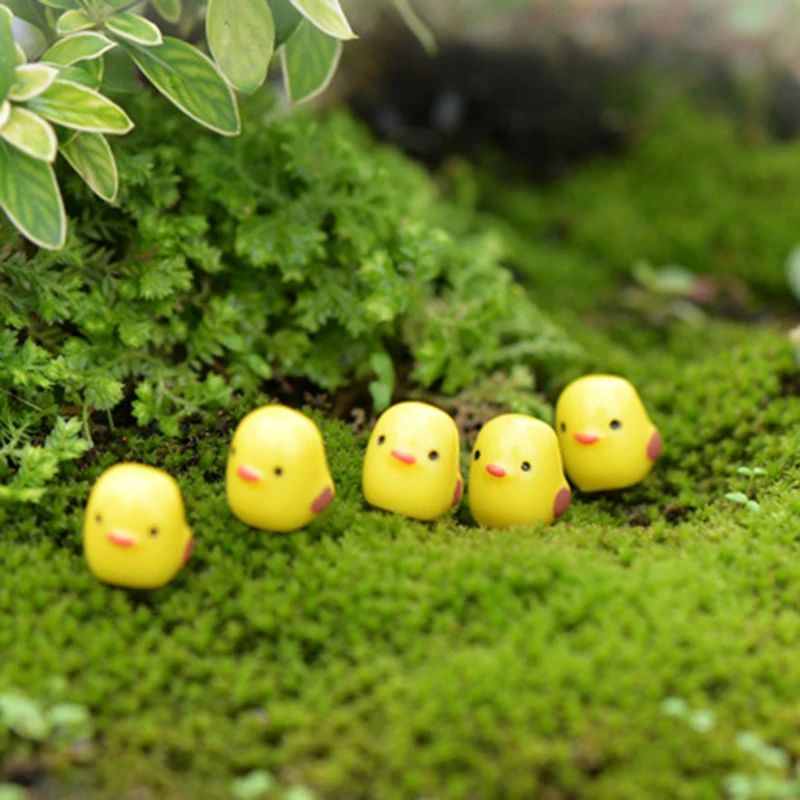 

5pcs Resin Mini Yellow Chicken Home Micro Fairy Figurines Home Party Wedding Table Decor DIY Accessories 1.1*1.1cm